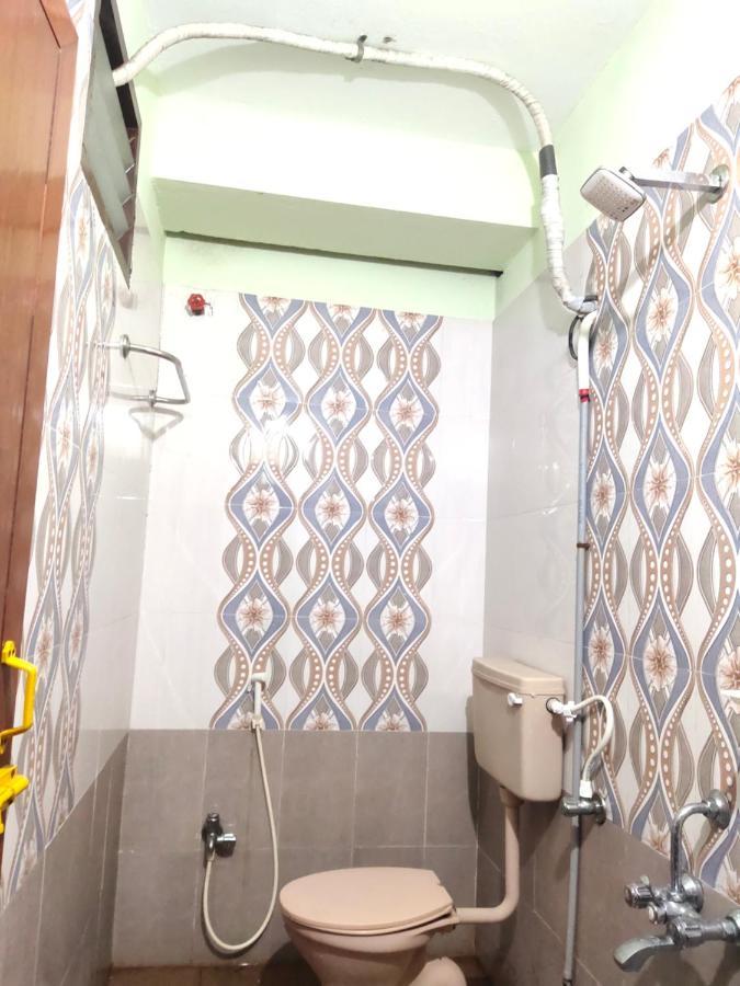 J J Residency Hotel Pondicherry Exterior photo